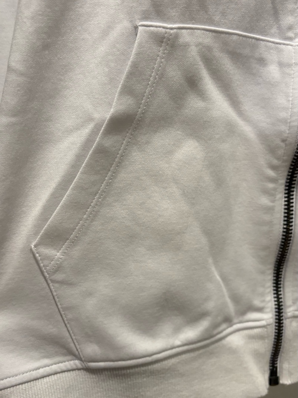 Pro Standard - Ohio State Buckeyes - Men's Classic Full Zip Hoodie. Size XL - Picture 7 of 15